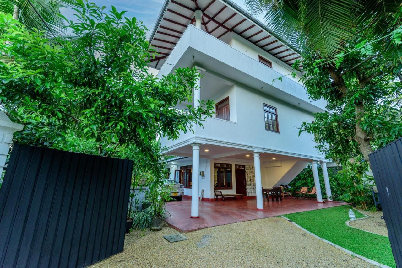 Villa Guru היקדואה מראה חיצוני תמונה